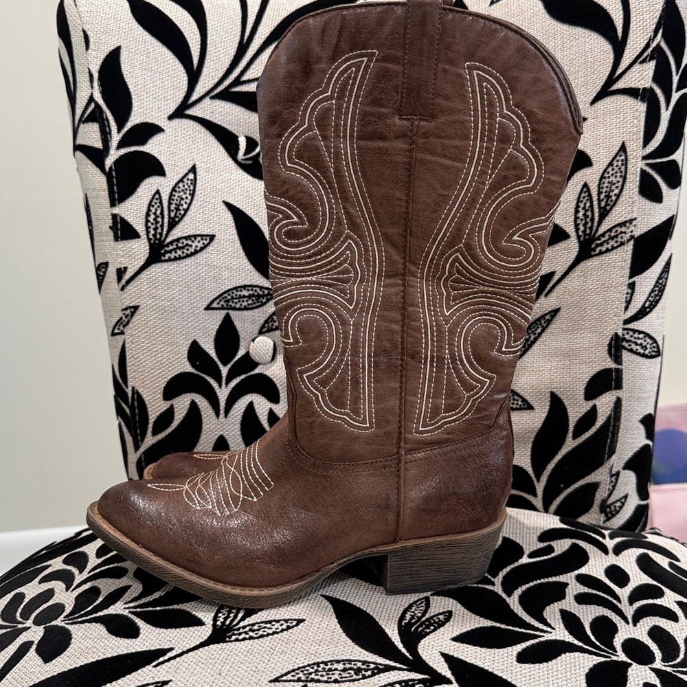 Matisse Brown Heeled Boots